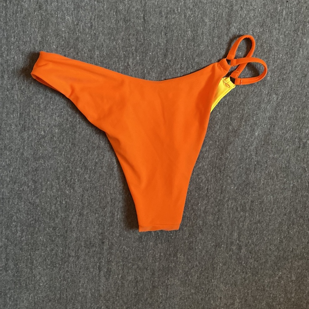 Wrap Triangle Bikini - Picture 2 of 2
